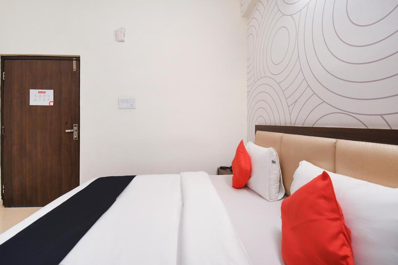 Capital O 70097 Sudha Inn Lucknow Eksteriør bilde