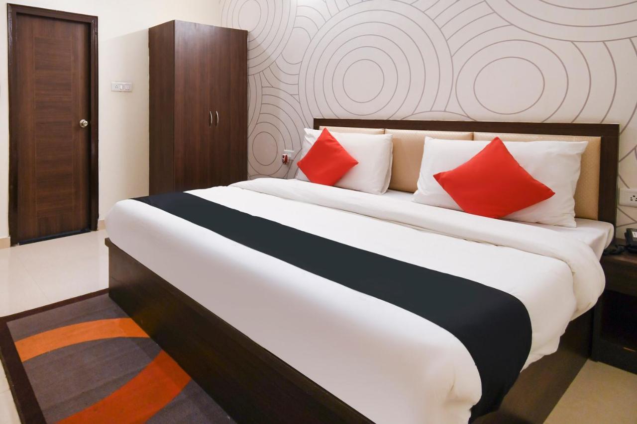 Capital O 70097 Sudha Inn Lucknow Eksteriør bilde